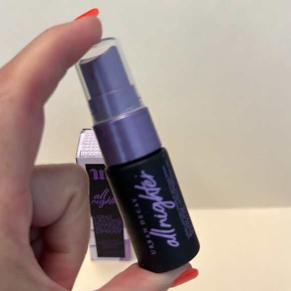URBAN DECAY All Nighter Makeup Setting Spray Travel Mini 0.5oz NIB - Picture 2 of 8